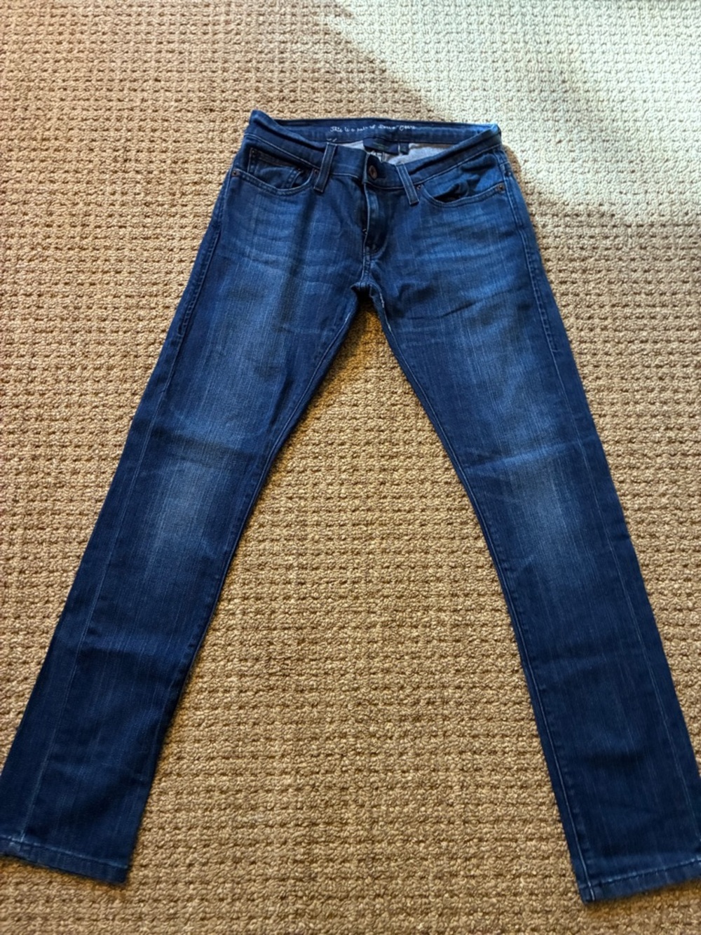 Levi's Women's Slim Straight Jeans in Deep Blue Wash